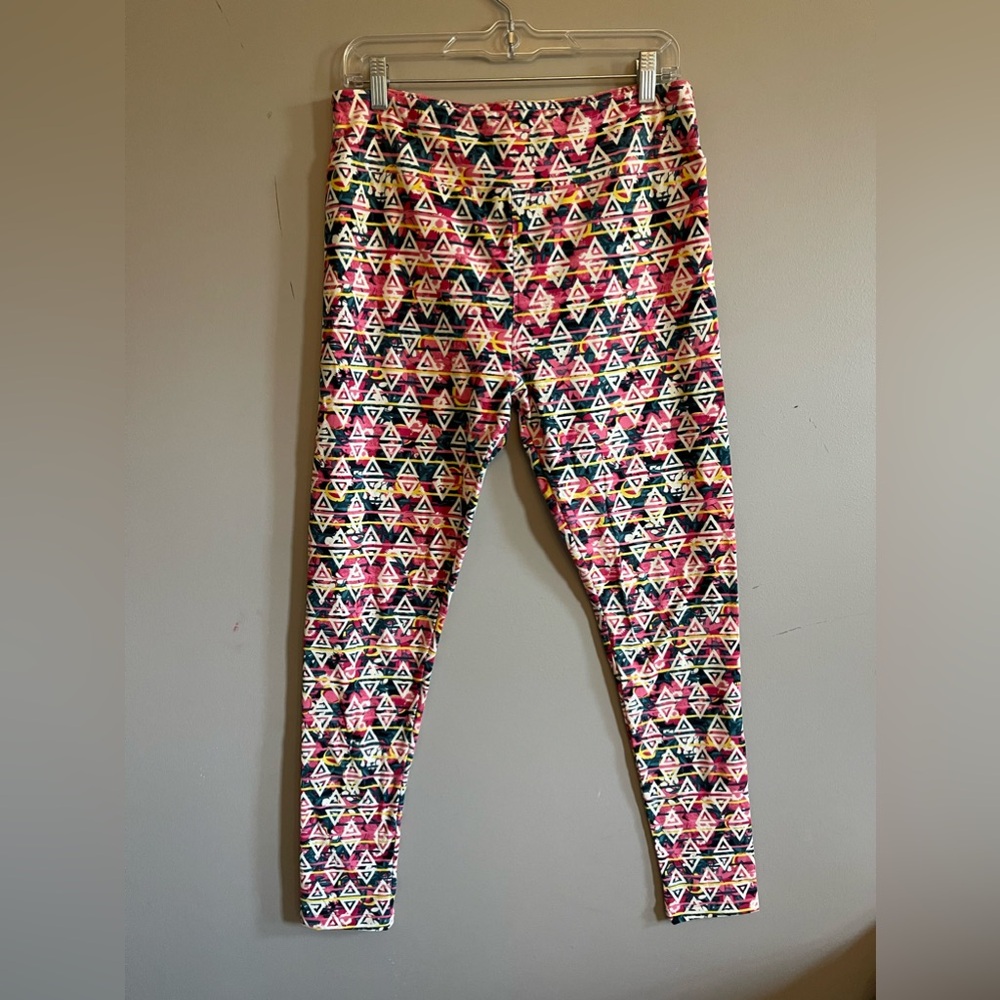 LulaRoeleggings for women. Size L (can fit 12-18) in perfect condition like new